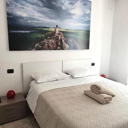 Easy Stay Verona Rooms מראה חיצוני תמונה